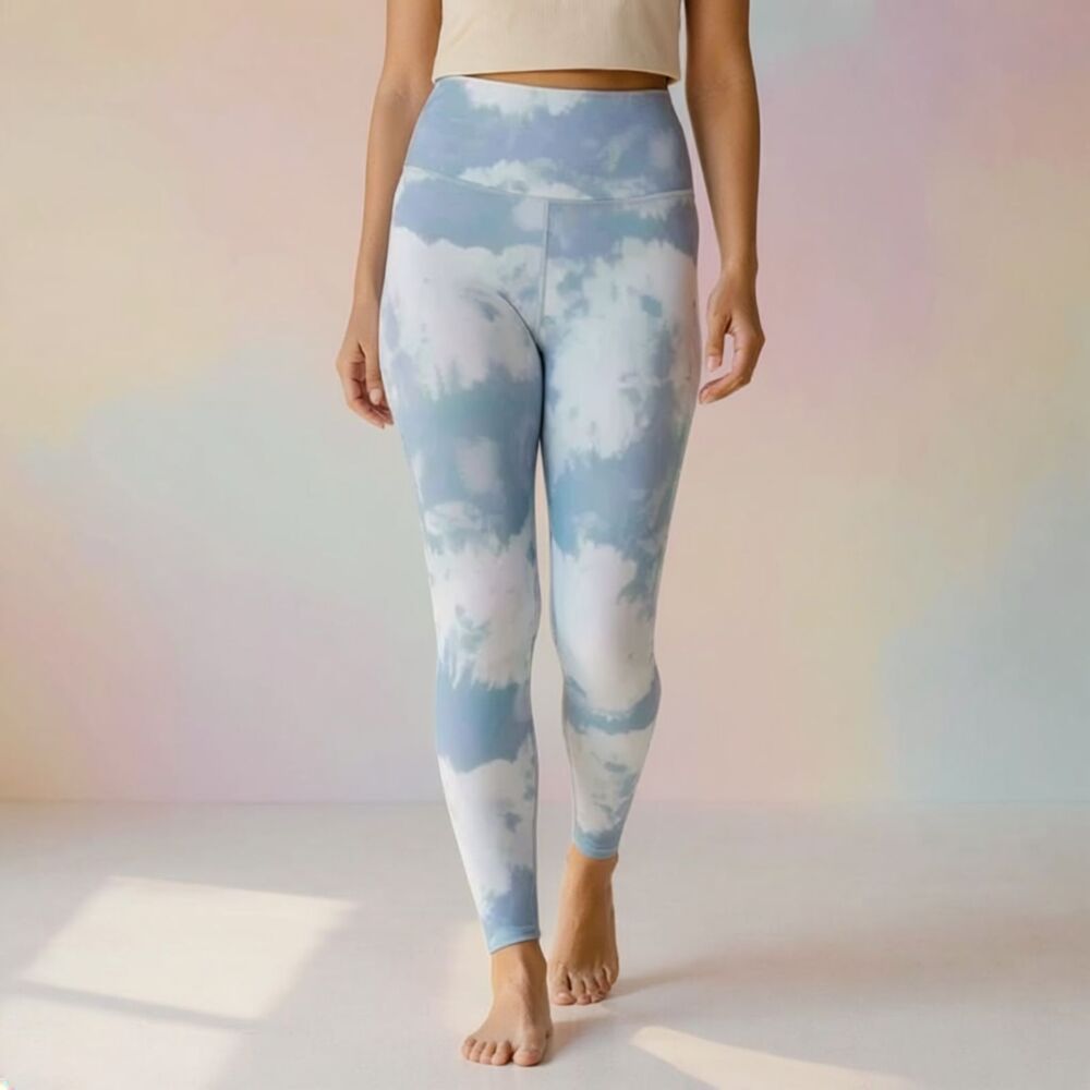Beyond Yoga Angelcore Pastelcore Soft Girl Olympus High Waisted Midi Leggings